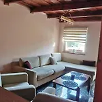 度假居 Garden Vendeghaz 韦伦采