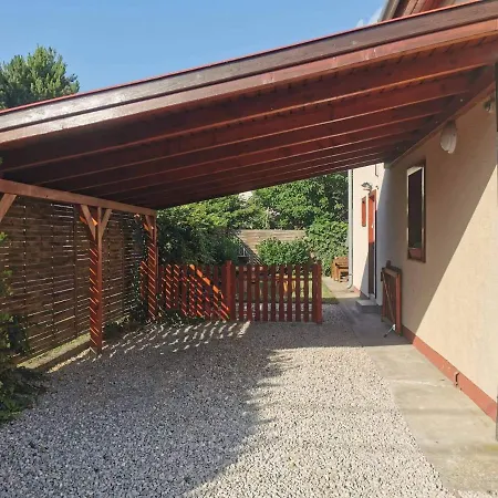 Сasa de vacaciones Garden *